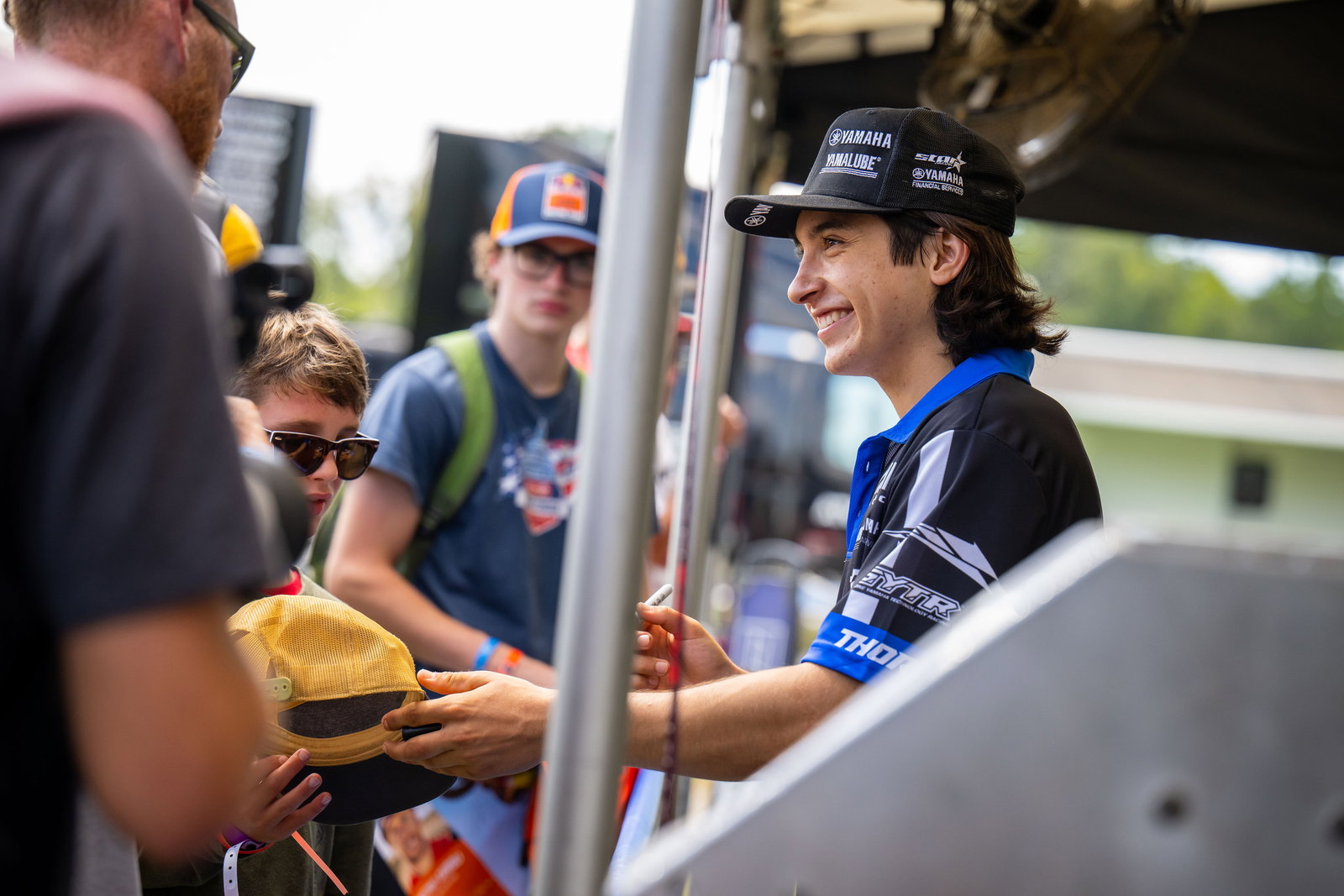 Between the Motos: Guillem Farres