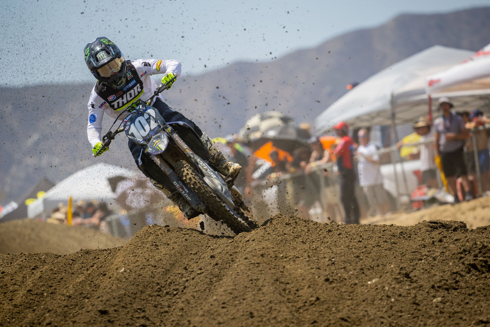 Between The Motos: Justin Cooper