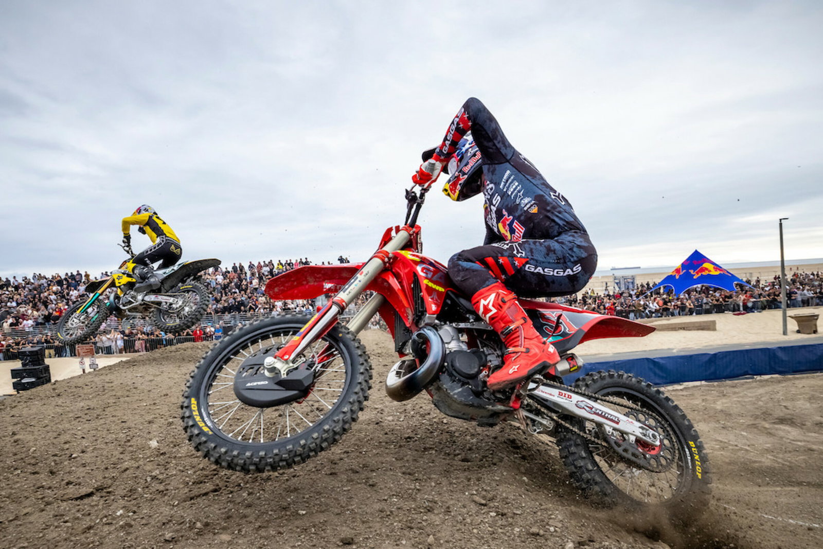 Weege Show: Red Bull Straight Rhythm