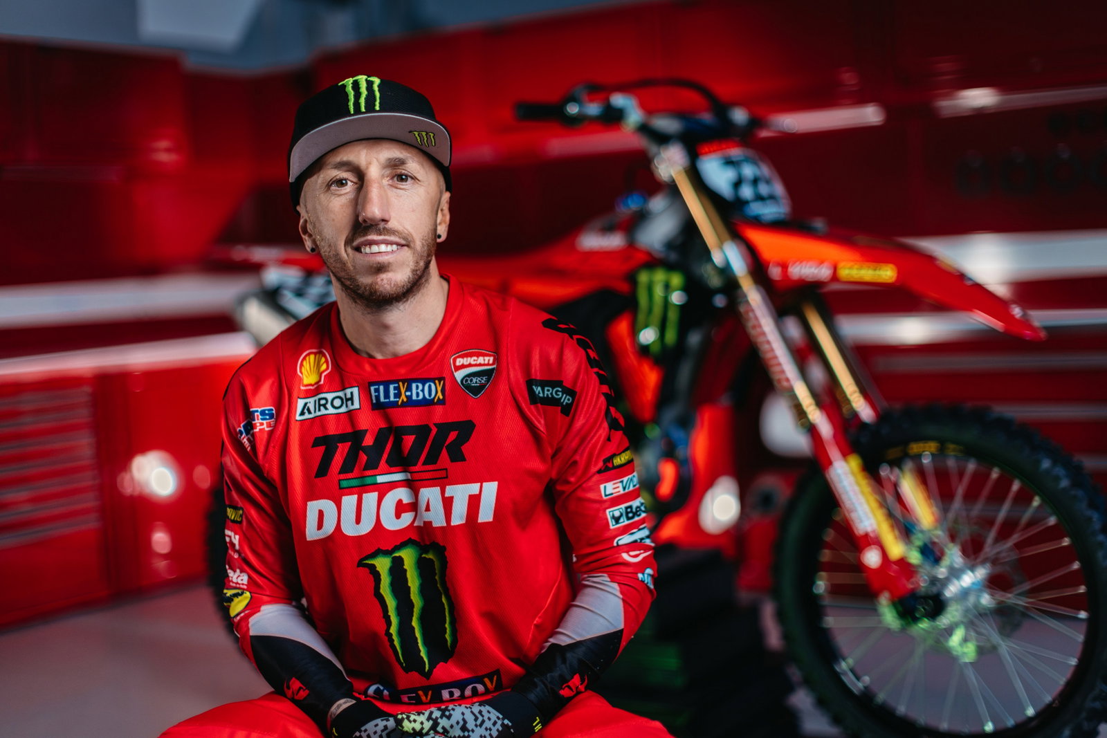 Between the Motos: Tony Cairoli