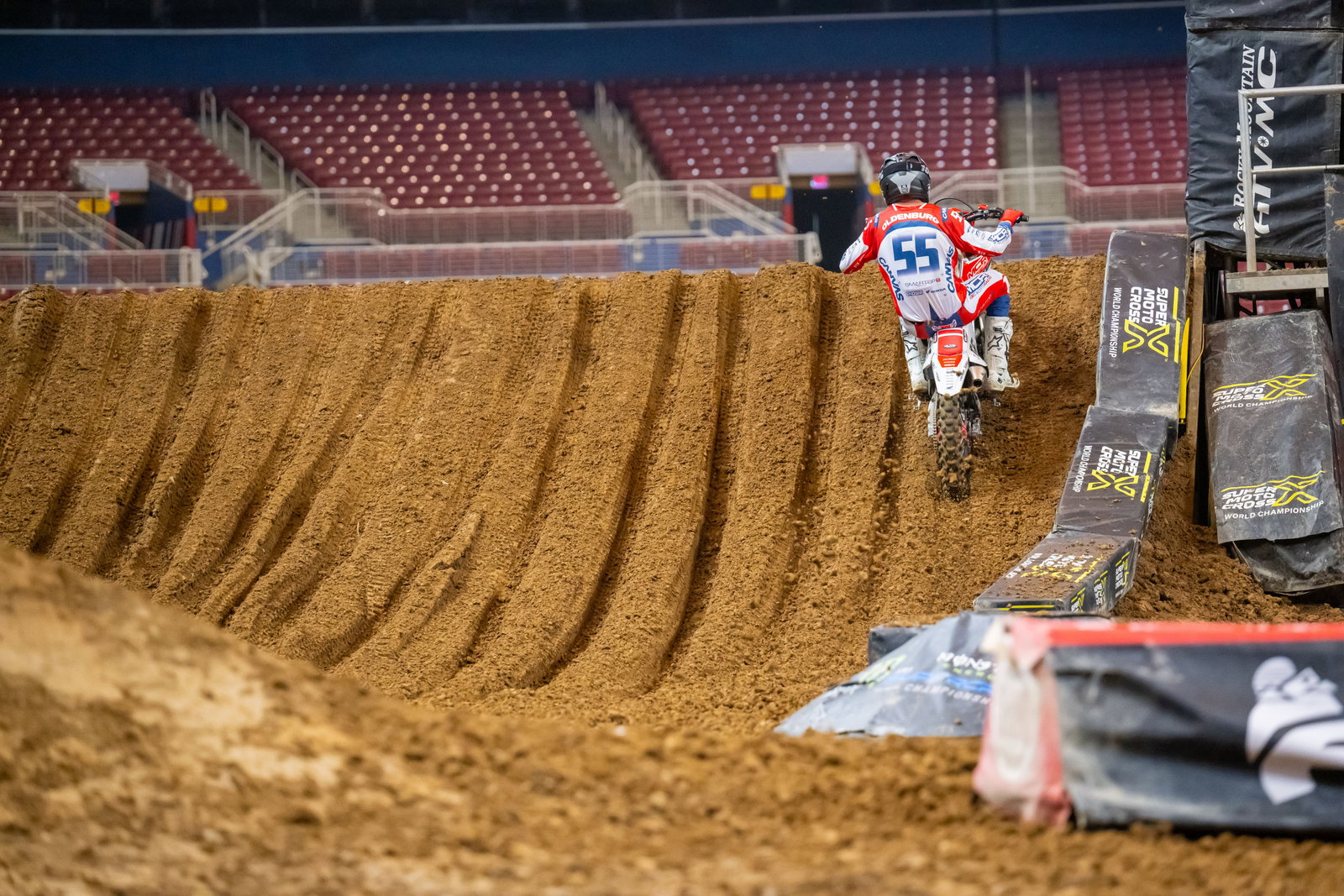 Open Mic: Riders Talk Super Dirt