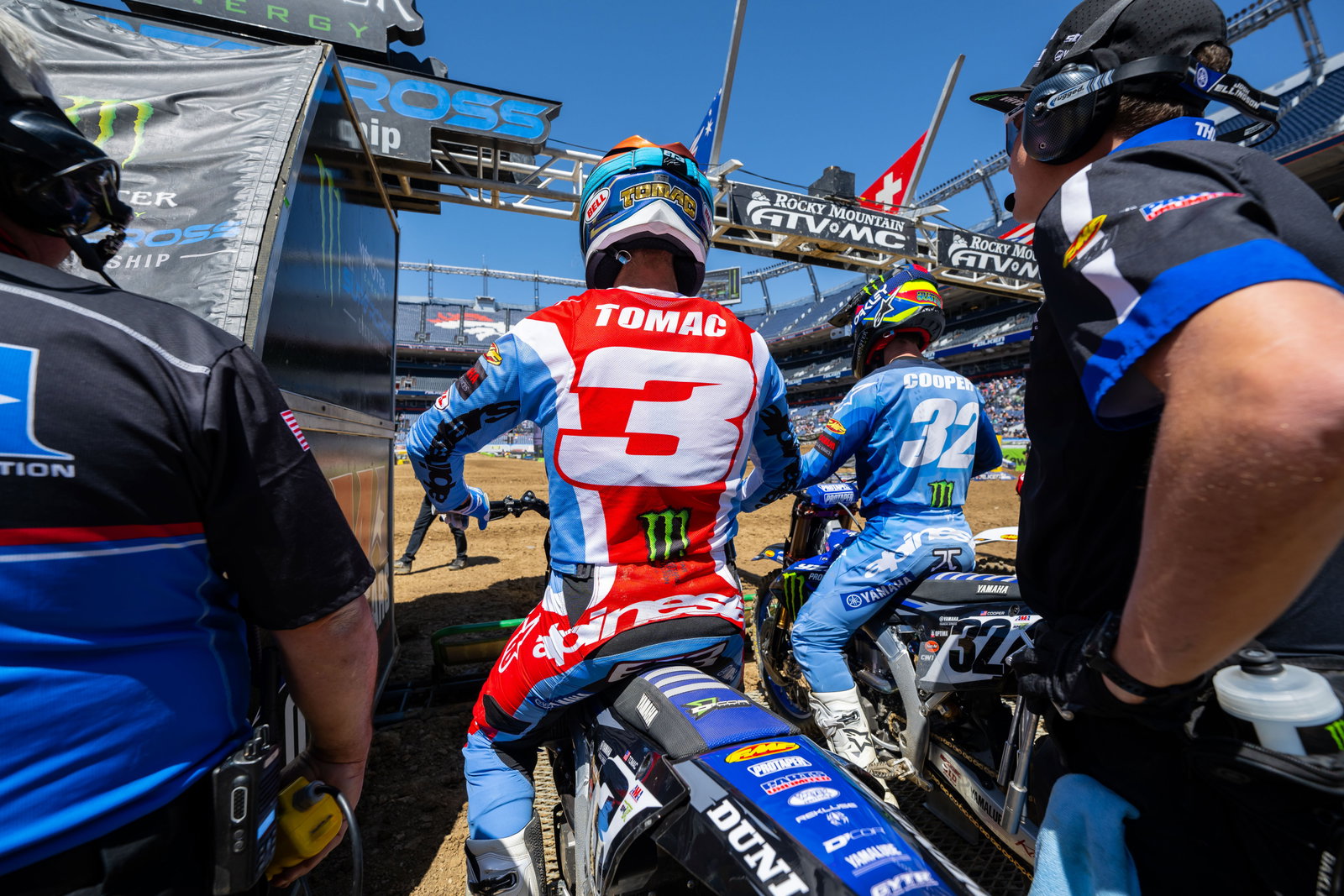 Tomac looked good early in the main event until he crashed and hurt his thumb.