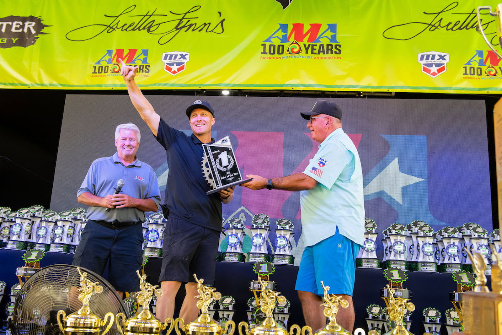 Loretta Lynn's Award Ceremony Celebrates 2024 Champions and