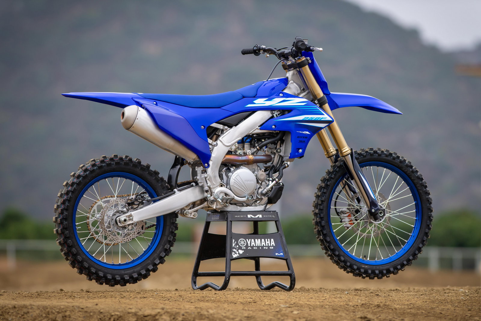 First Test Ride and Review of 2025 Yamaha YZ250F with Kenny Day