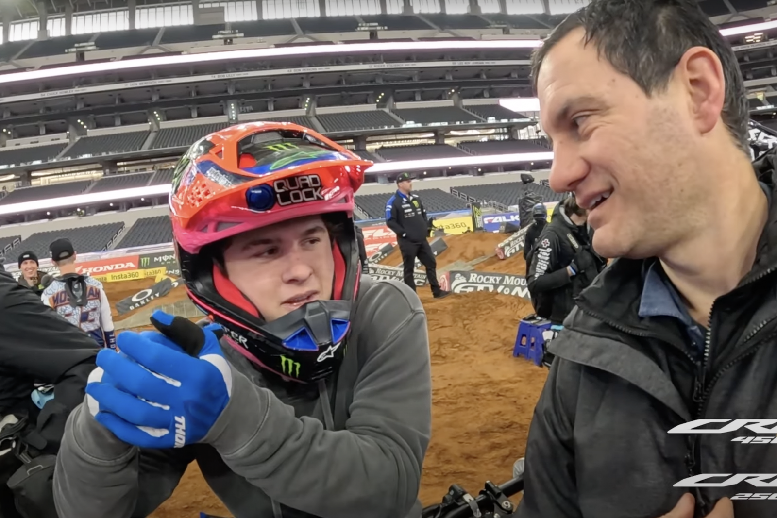 Weege Show: Pre-Race Arlington with Deegan And More From Texas
