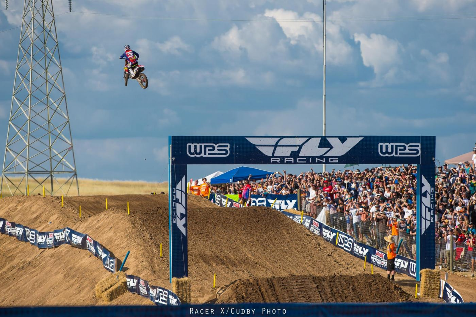 Full Moto: Eli Tomac DOMINATES Field By 90 seconds | 2015 Hangtown 450 Moto 2