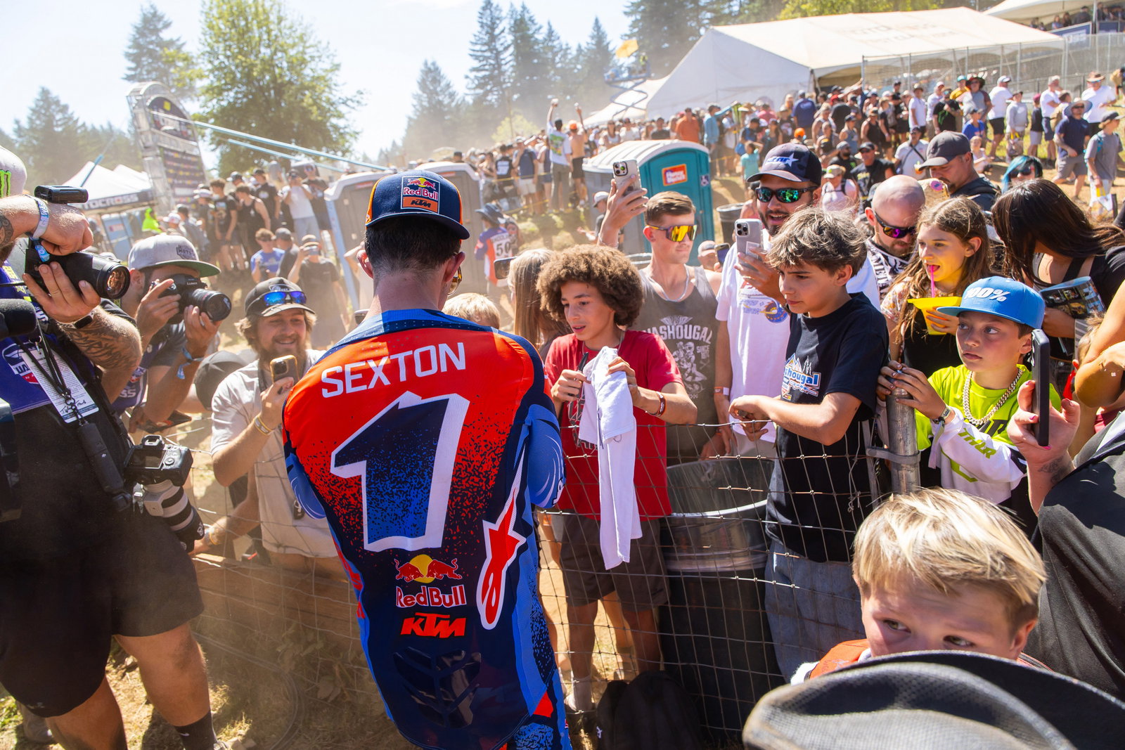 Chase Sexton Finds His Groove, and Jo Shimoda Hammers Down at Washougal