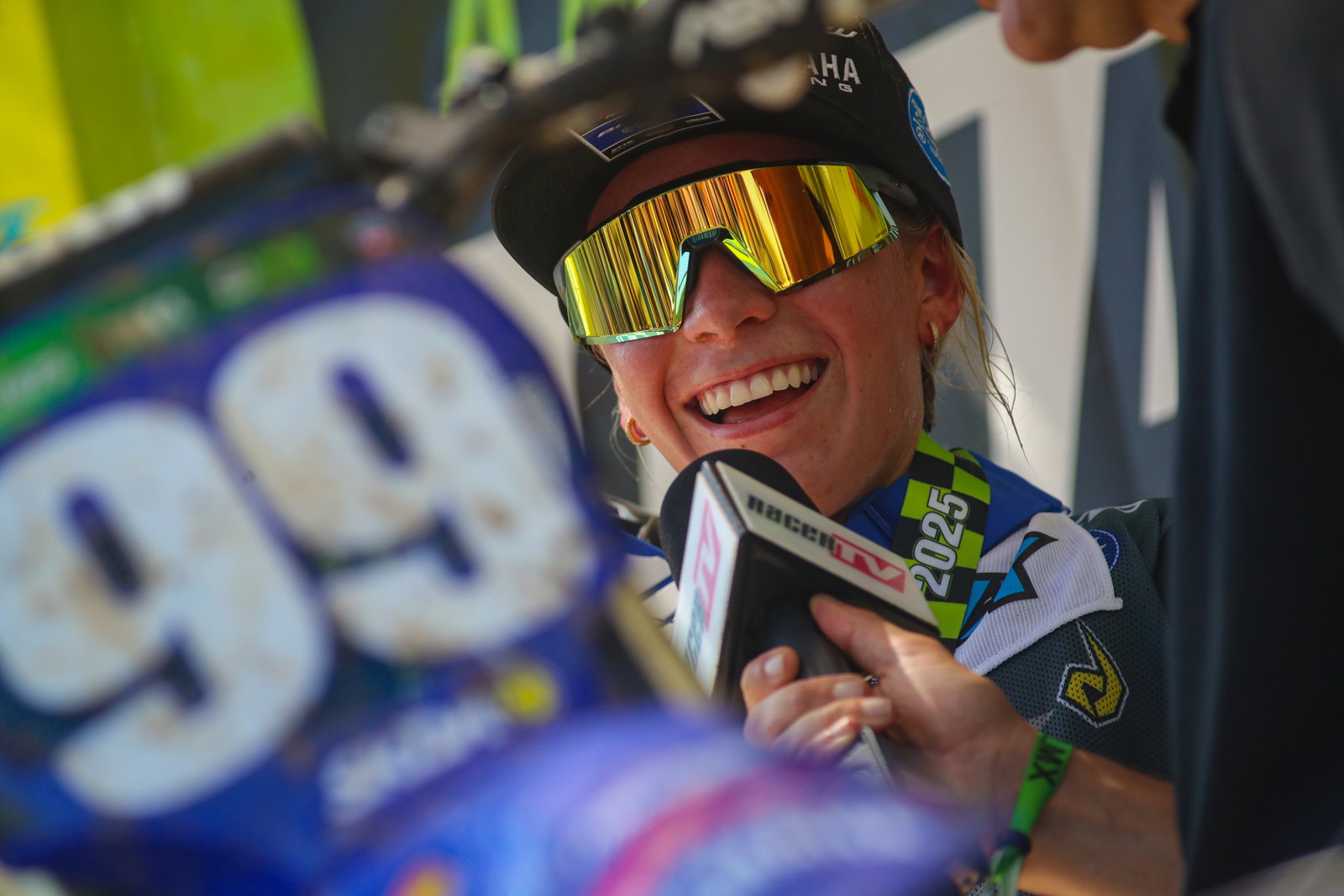 Lachlan Turner Sweeps LLMX Women Class, Scores Ninth in 250 B Limited Final Moto