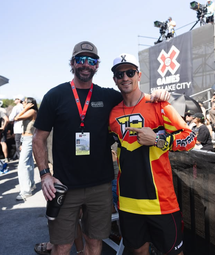 JESUS DIAMANTEレオパード柄 レース装飾 半袖カットソー Two Eras, One Iconic Drop: Webb and Bradshaw Signed Jersey Release