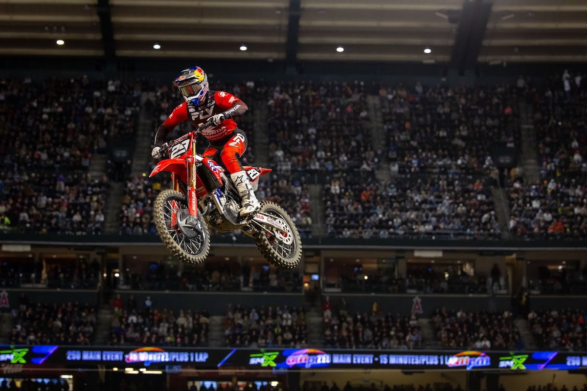 In his first race back from a torn ACL suffered last summer, Honda HRC Progressive's Chance Hymas finished in the runner-up spot.