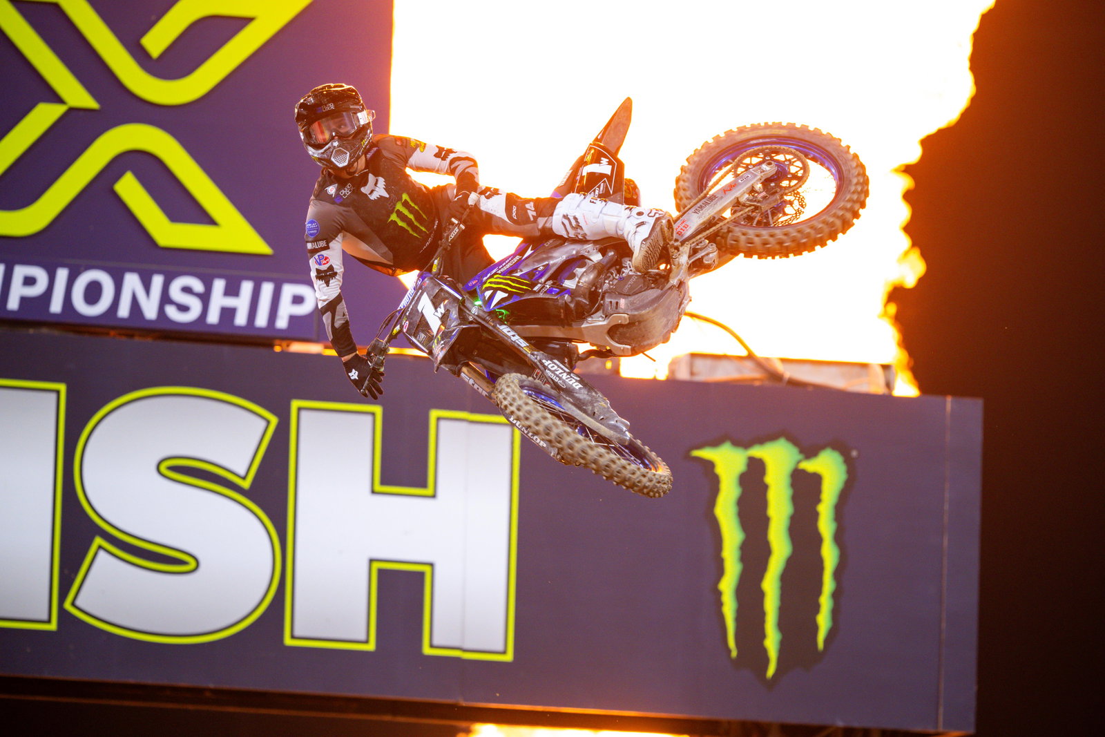 Watch: San Diego SX Video Highlights
