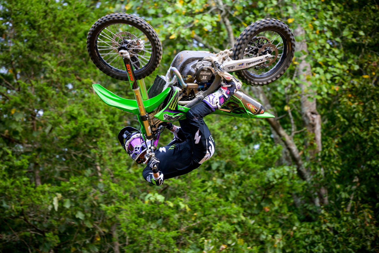 アメジスト　フォーゲル Axell Hodges On Doing Stunt Work - Racer X