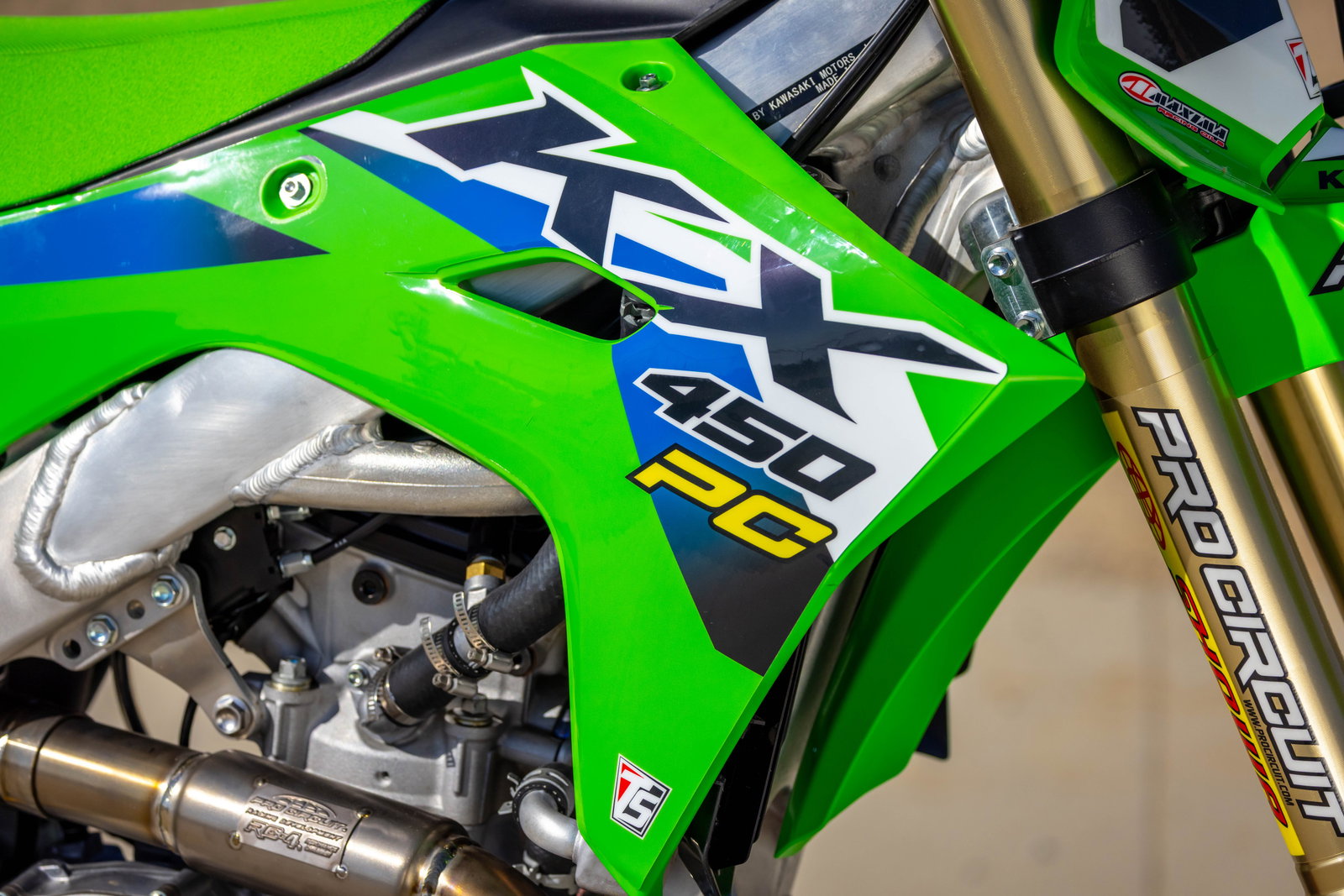 Video: Kawasaki KX450 Pro Circuit Stage One Bike Test - What Is ...