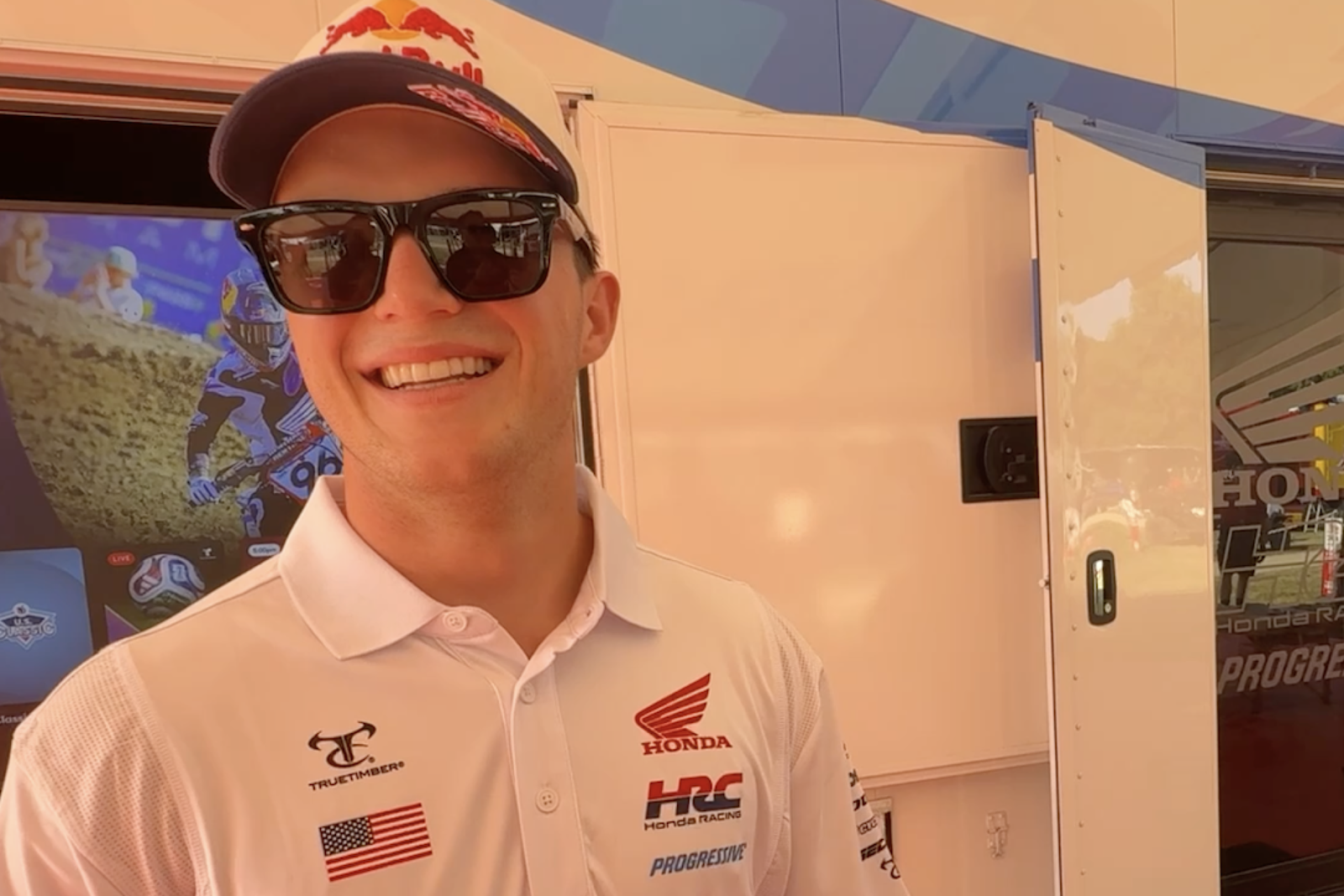 Weege Show: Millville Review with Kitchen and Hymas, and the Story Behind the Track Change