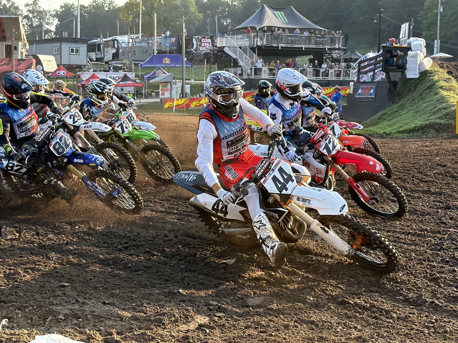 #44 is Harris Huzienga in Junior 25+, alongside #12 Jake Weimer.