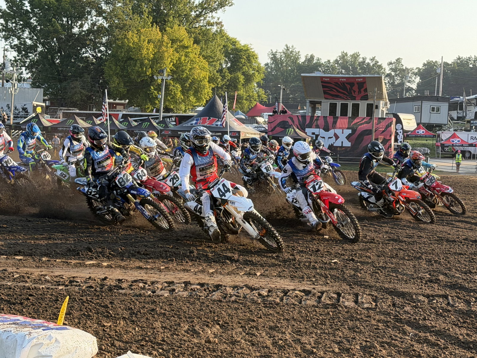 #44 is Harris Huzienga in Junior 25+, alongside #12 Jake Weimer.
