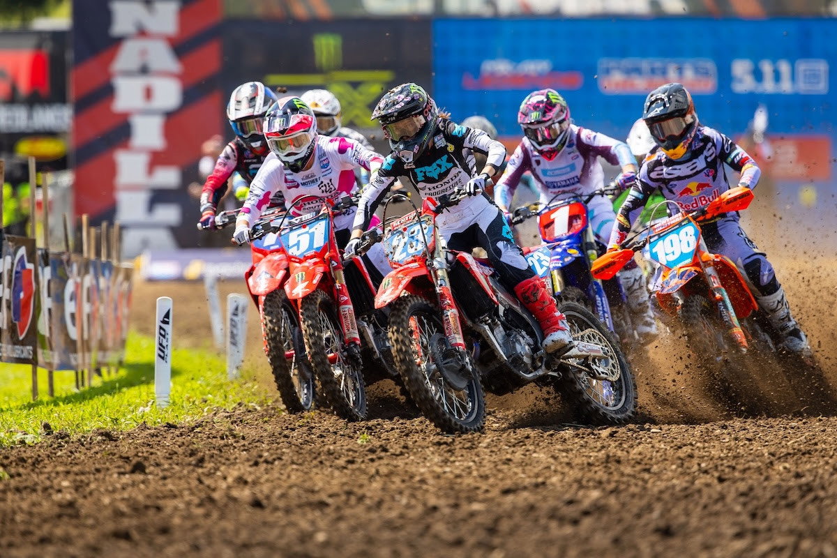 Mayla Herrick [#23] opened the first moto with the holeshot and early lead, but Lachlan Turner [#1] moved into the lead and carried on to a dominant win.