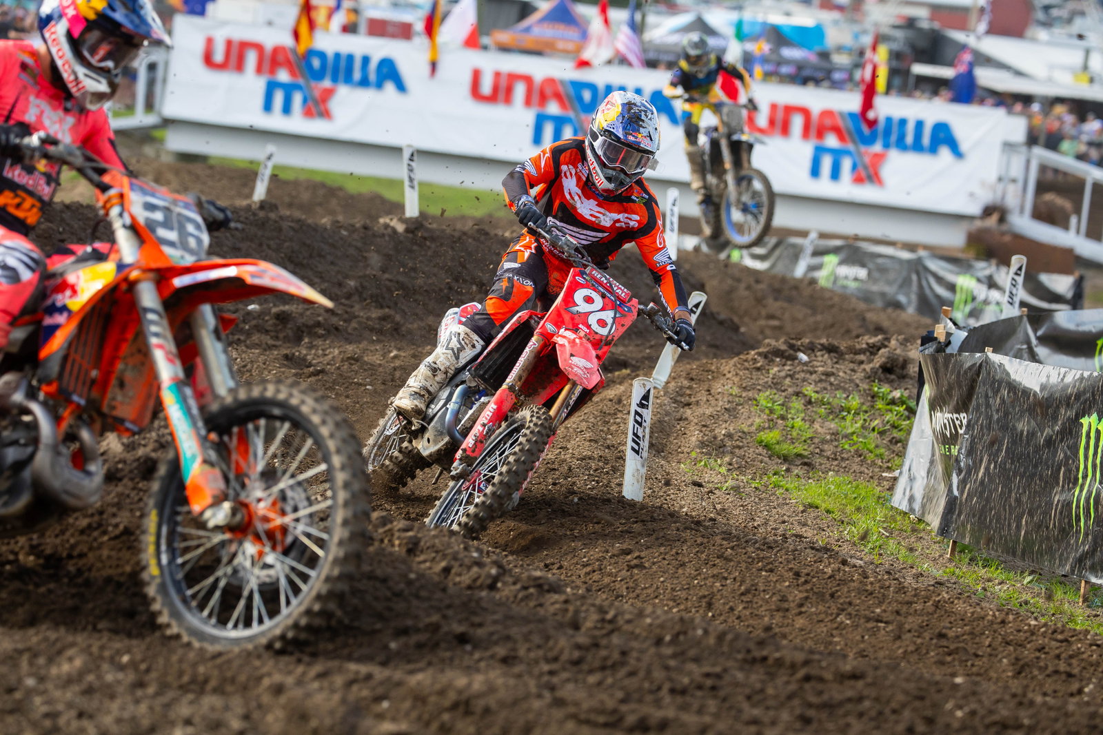 Hunter Lawrence in a fight with Jorge Prado at Unadilla.