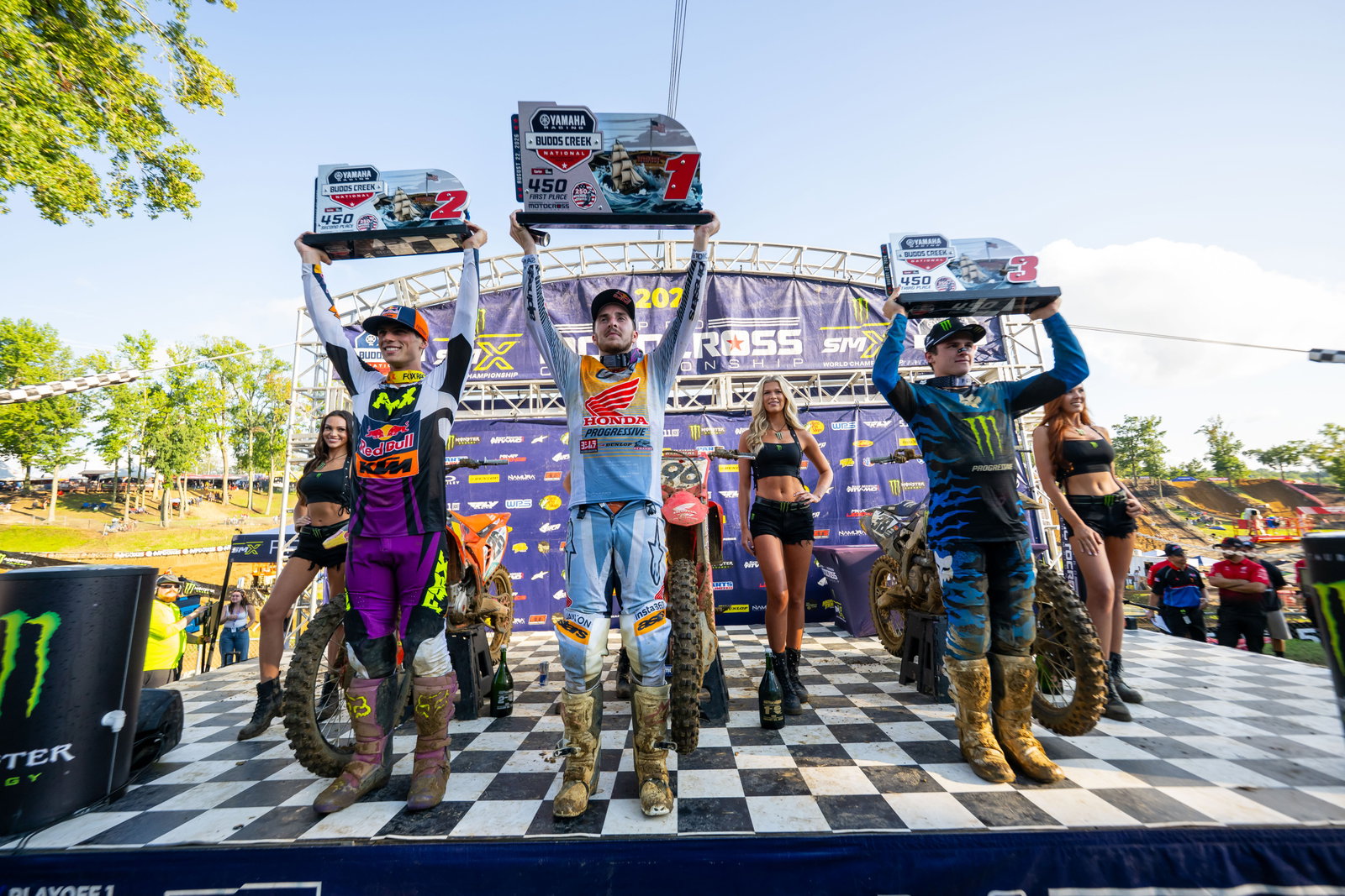 450 Class overall podium.