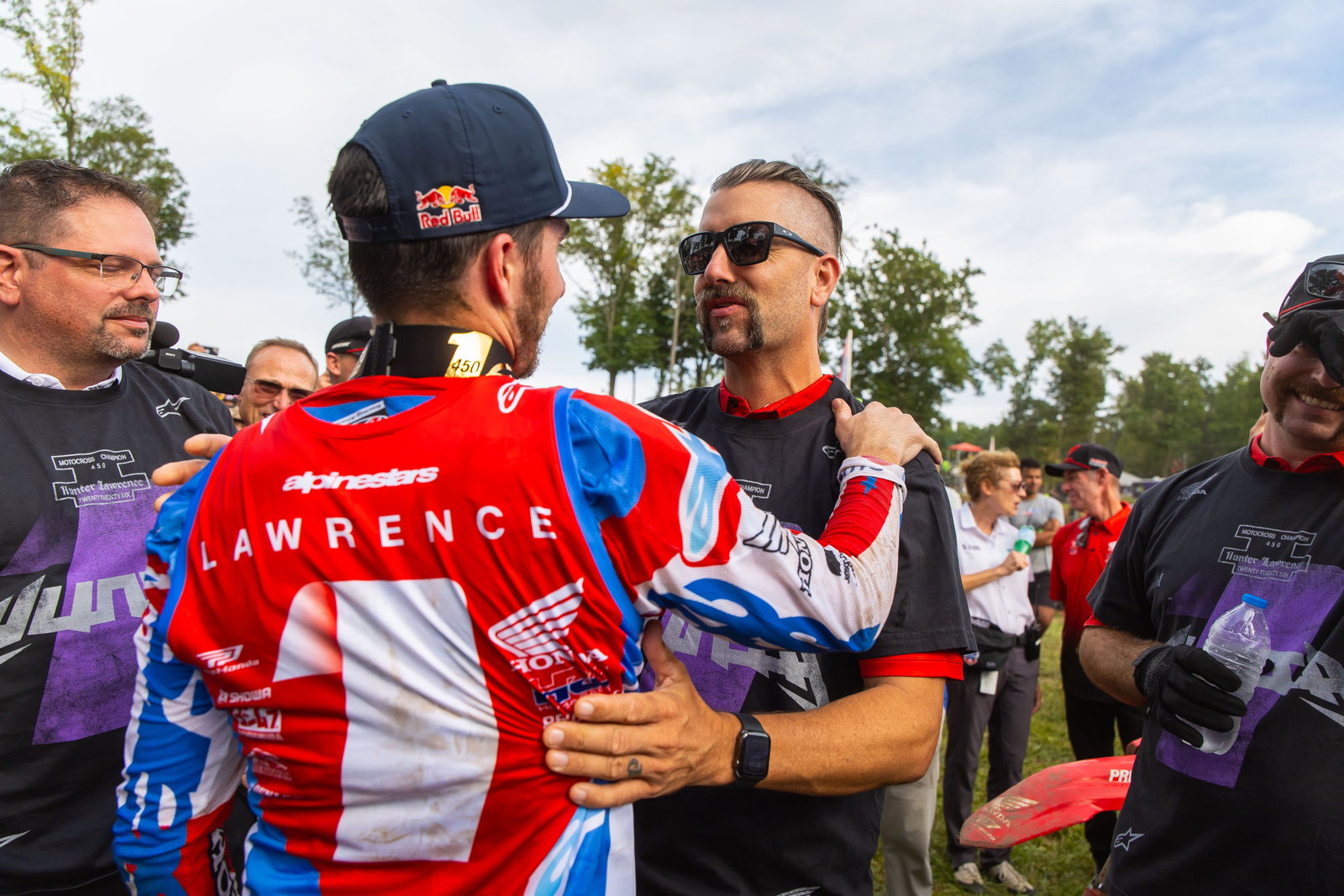 Hunter Lawrence with the six-shooter himself, Lars Lindstrom.