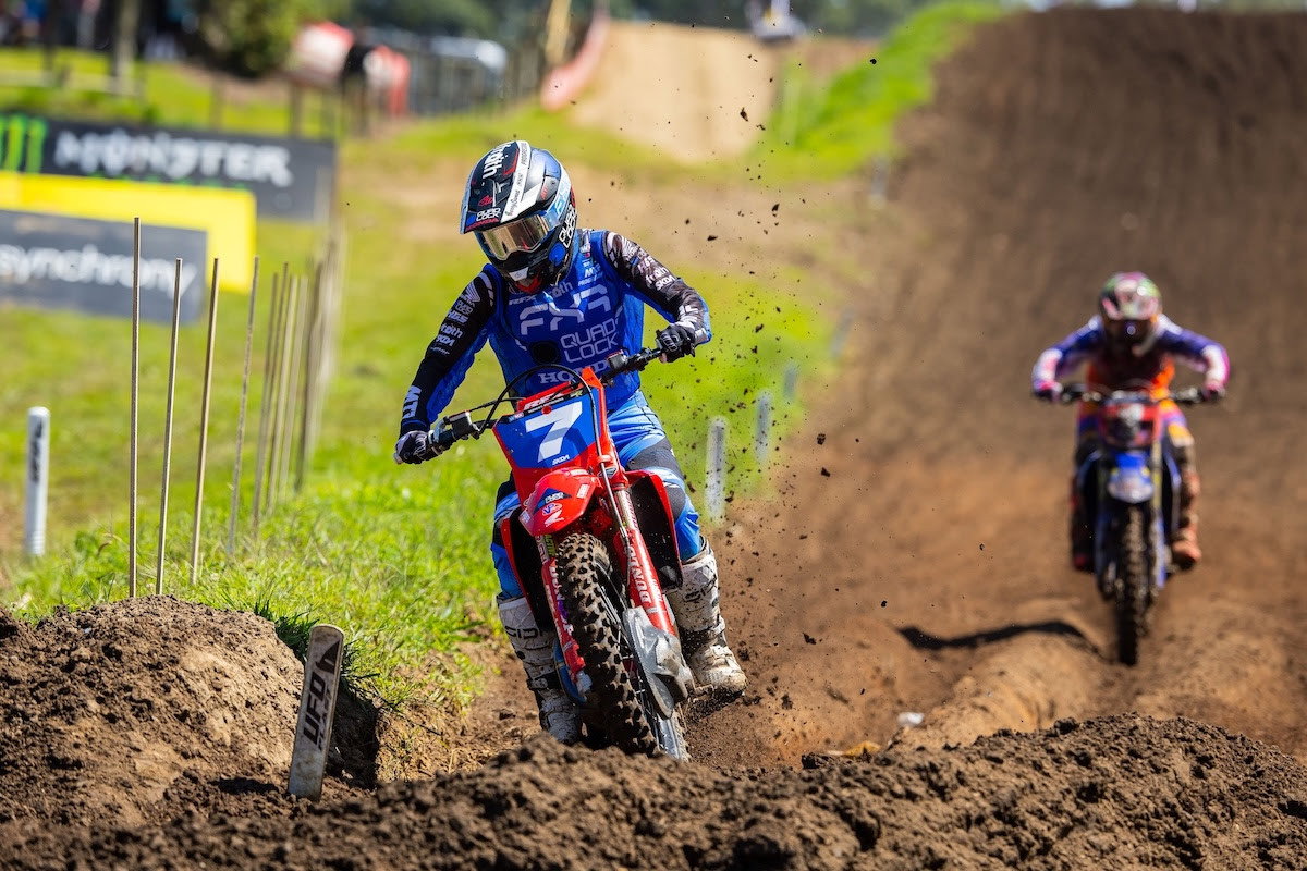 Charli Cannon [#7] led every lap at Ironman for her most dominant effort in the U.S., but Lachlan Turner [#1] did enough to clinch the championship.