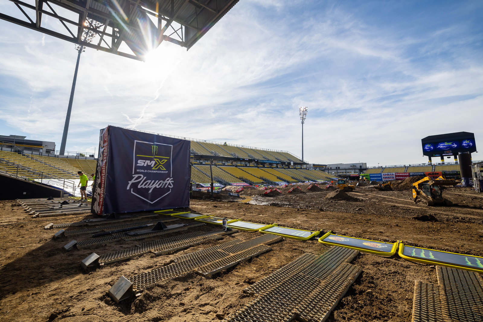 Live Written Updates and Results From Columbus SMX Playoff 1