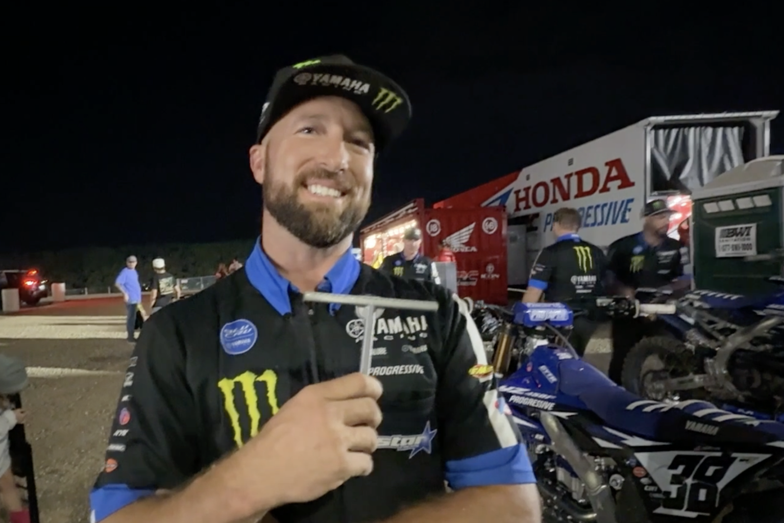 Weege Show: Post SMX Finals with Burnouts, Duffe, Ian Harrison, Mitch Payton