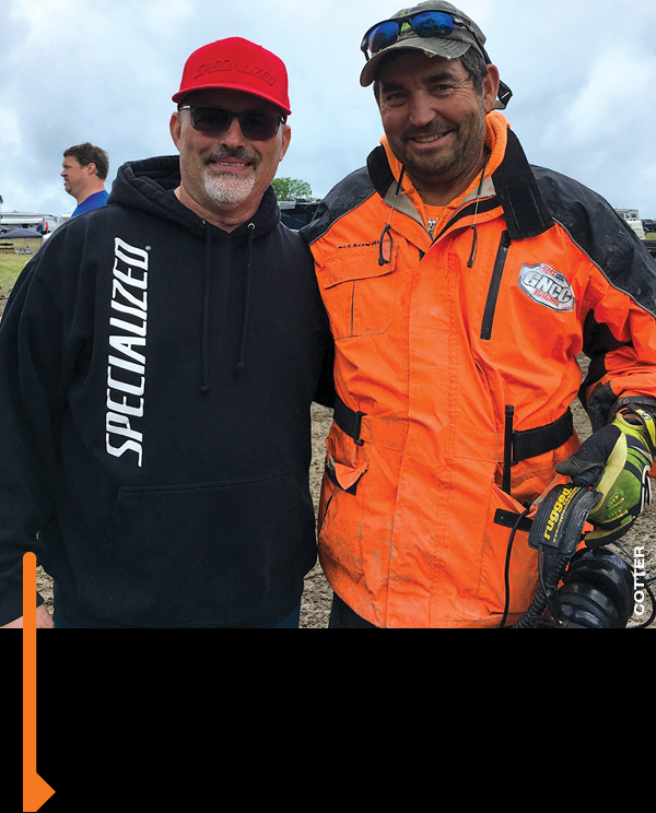 Specialized’s Earlin Rosa and GNCC trail boss Jeff Russell.