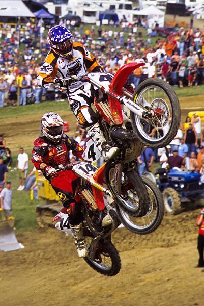 Kevin Windham returned to action in 2003 to give Carmichael a run. When they both jumped the High Point tunnel at the same time, the fans went crazy!